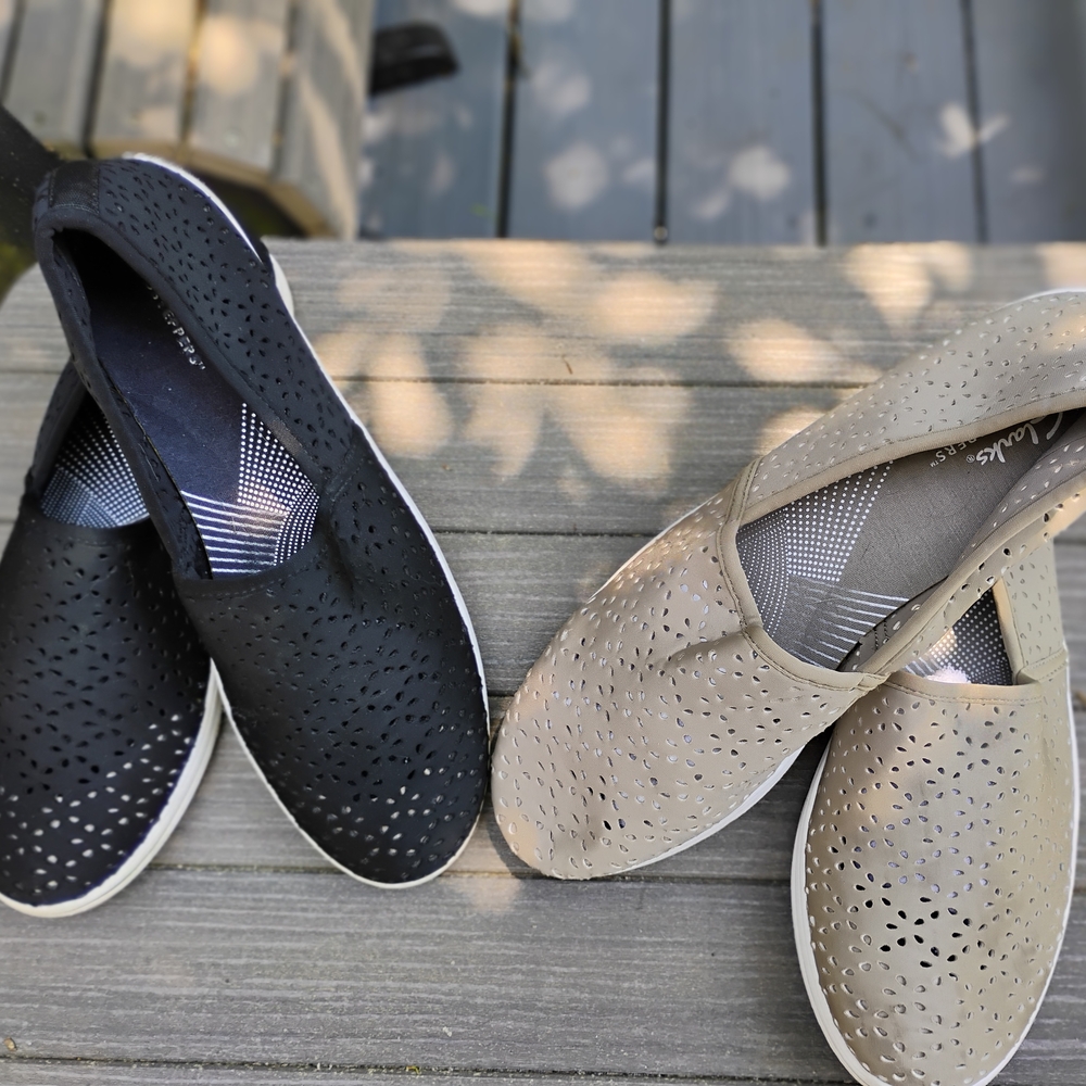 Cloudsteppers by Clarks Black and Tan Perforated Flats